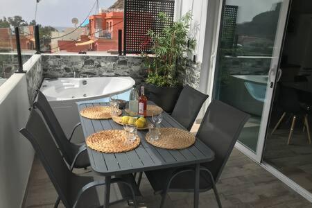 Harrys Atico Puerto De Mogan Apartamento Exterior foto