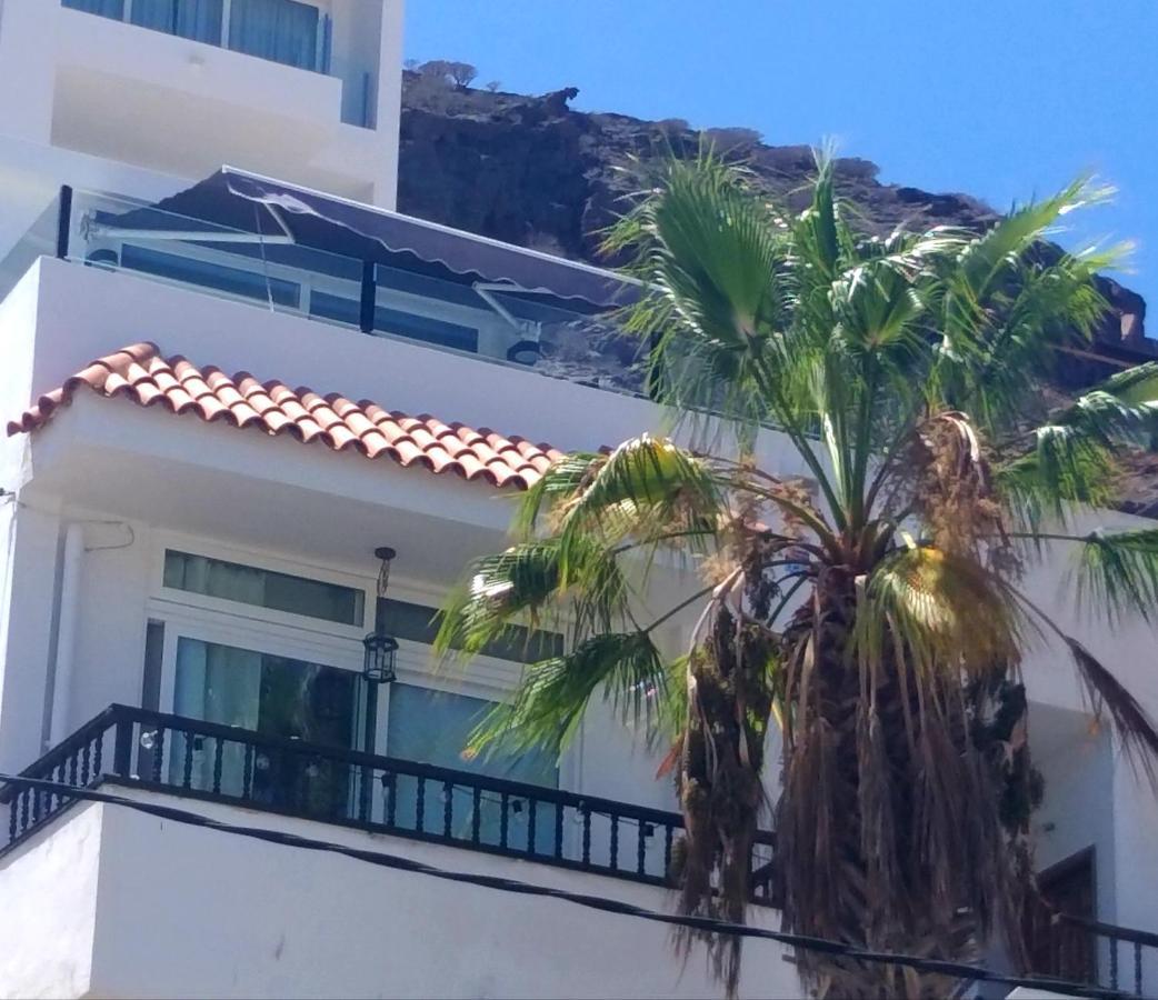 Harrys Atico Puerto De Mogan Apartamento Exterior foto